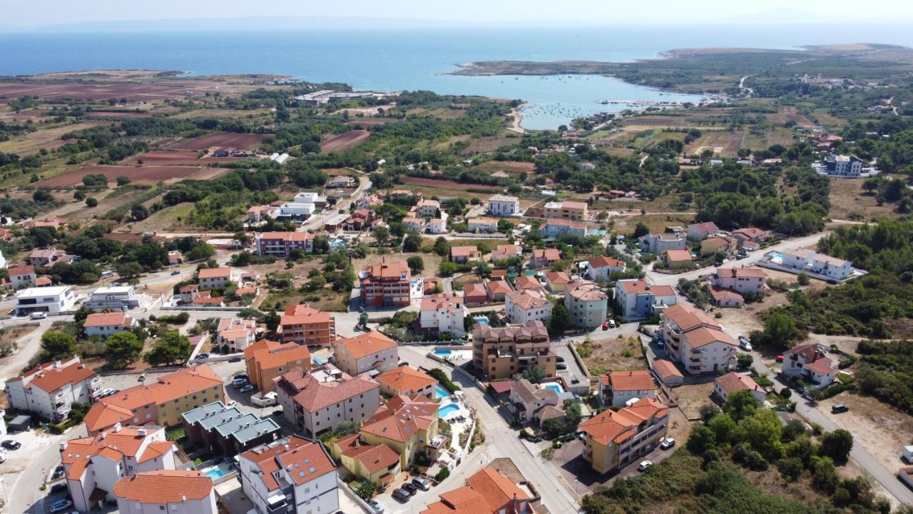 Villa Istriana Ližnjan 外观 照片