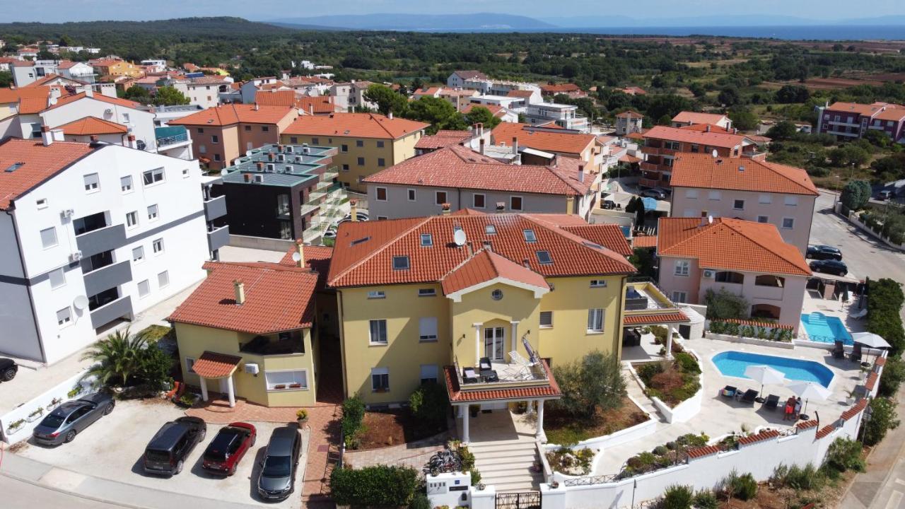 Villa Istriana Ližnjan 外观 照片